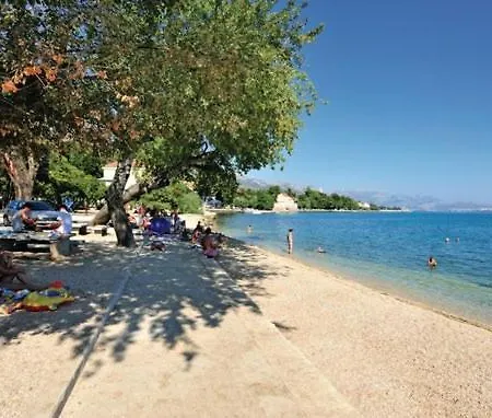 Apartmani Olga Kastela Exterior photo